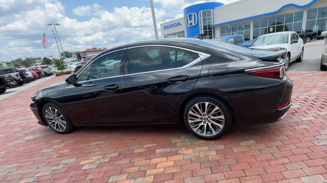 Used 2021 Lexus ES Sedan