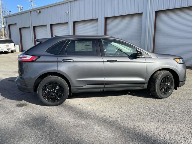 2024 Ford Edge SE 31