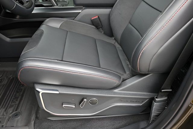 Used Car 2025 Ford F-150  Raptor For Sale Under $90,000 In Austin, Texas