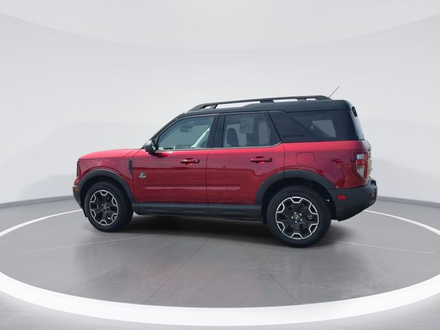 New 2025 Ruby Red Metallic Tinted Clearcoat Ford Outer Banks® image 5