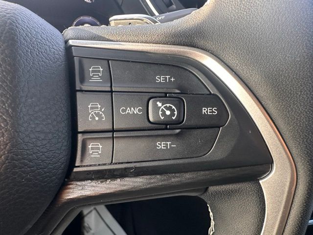 2023 Jeep Grand Cherokee Altitude 4x4