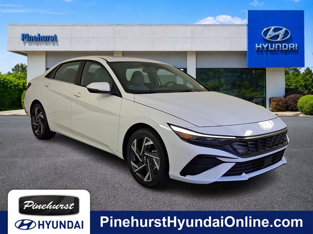 White 2026 Hyundai Elantra Hybrid Sedan Front-Wheel Drive 6-Speed Dual Clutch