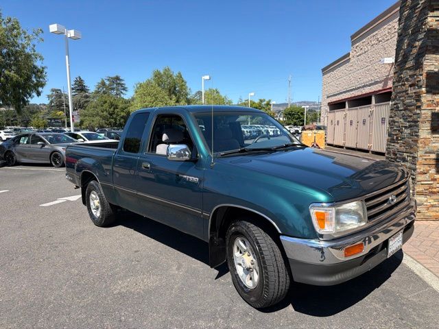 Green 1998 Toyota T100 Pickup Truck Rear-Wheel Drive 5-Speed Manual