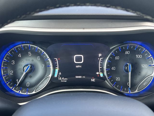 Used 2025 Black Chrysler Select image 24