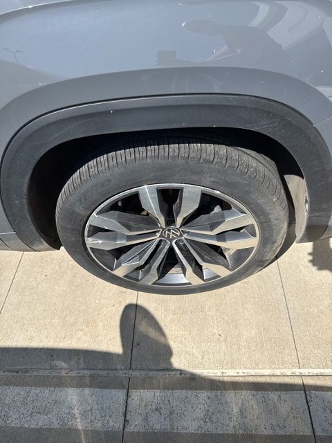 2023 Volkswagen Atlas Cross Sport 3.6L V6 SEL Premium R-Line Gray at Sutliff Volkswagen