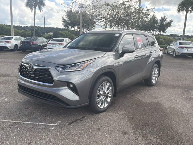 New 2026 Toyota Highlander SUV