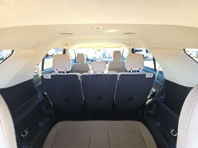 2024 Ford Explorer Base:B02084