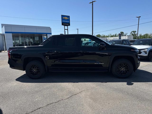 2025 Chevrolet Silverado EV LT - 5
