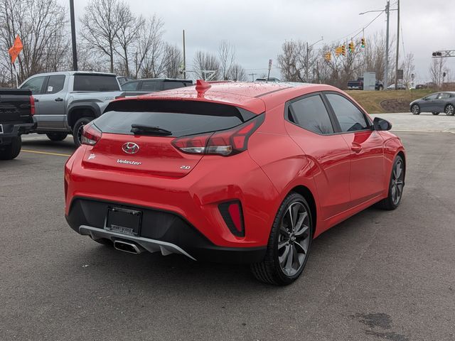 2020 Hyundai Veloster - Image 5