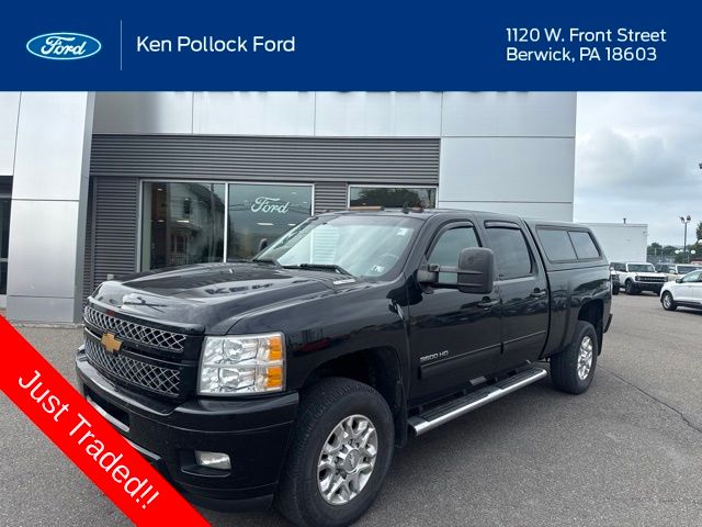 Black 2014 Chevrolet Silverado 3500HD Pickup Truck Four-Wheel Drive 6-Speed Automatic