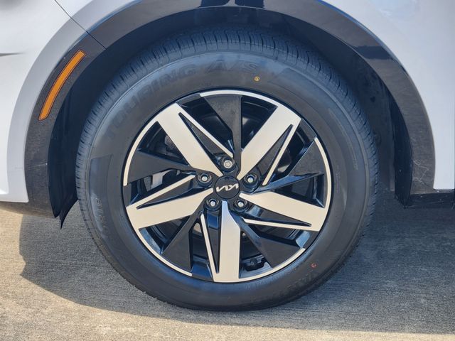 2022 Kia Sorento S White at Shottenkirk Kia Fort Bend