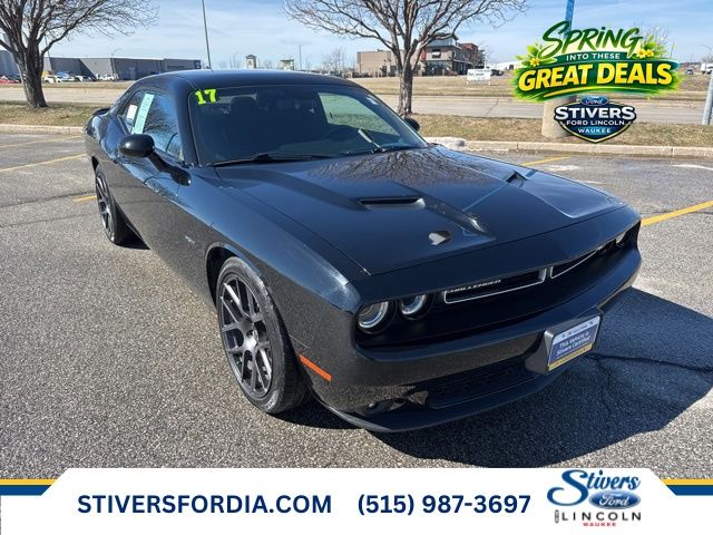 2017 Dodge Challenger R/T RWD