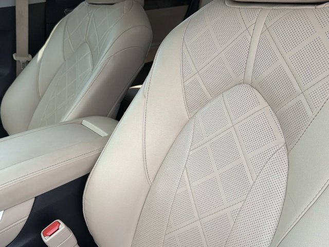 Used 2024 Toyota Highlander SUV