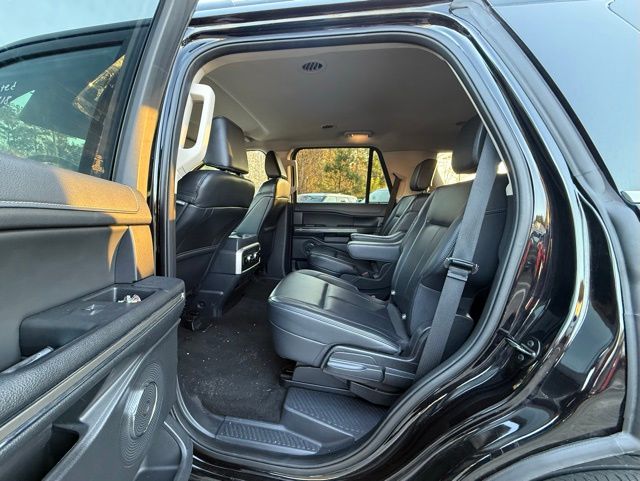 Used 2024 Ford Expedition SUV