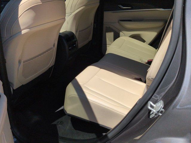 Used 2023 Jeep Grand Cherokee SUV