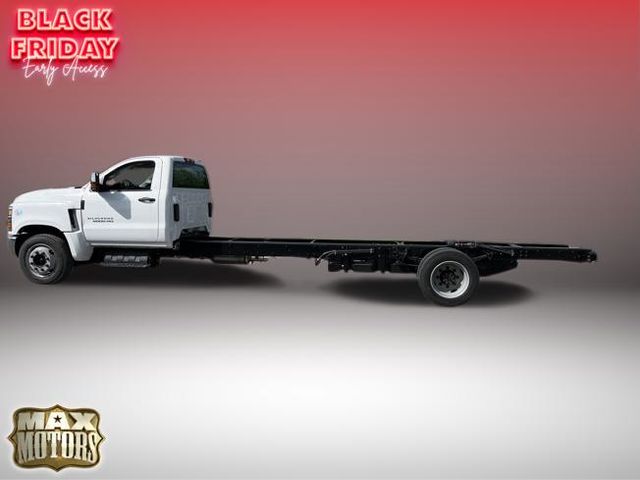 2023 Chevrolet Silverado 6500HD 1WT 4