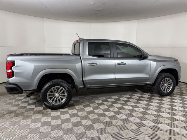 2024 Chevrolet Colorado LT 12