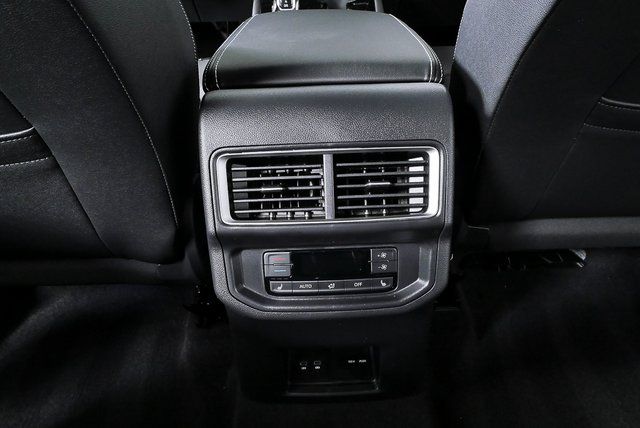 new 2026 Volkswagen Atlas car, priced at $56,636