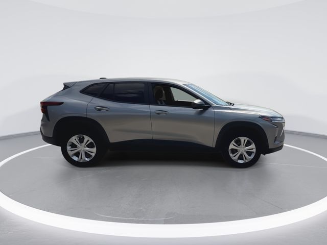 Used 2024 Gray Chevrolet LS image 13