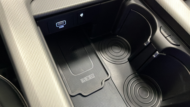 Used 2025 Typhoon Silver Hyundai SEL image 34