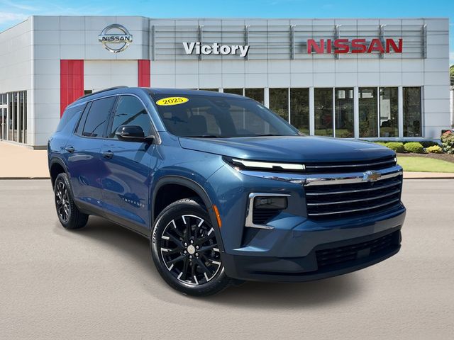 Lakeshore Blue 2025 Chevrolet Traverse LT FWD SUV / Crossover Front-Wheel Drive 8-Speed Automatic