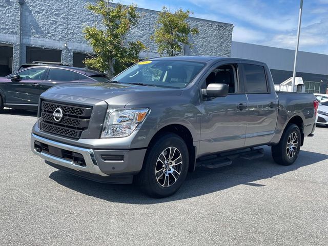 2024 Nissan Titan SV 7