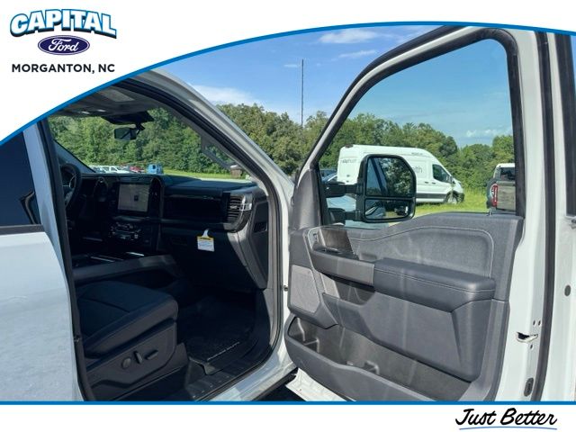 New 2026 White Ford Lariat image 13