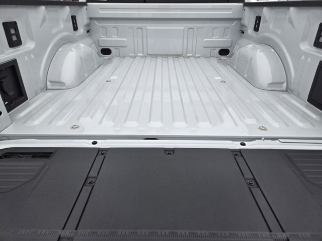 2025 Space White Metallic Ford F-150 XLT 4X4 Truck