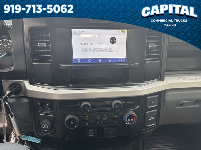 New 2026 White Ford 8FT SERVICE BODY image 29