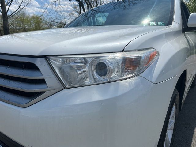 used 2013 Toyota Highlander car, priced at $11,109