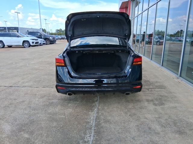 Used 2025 Nissan Altima Sedan
