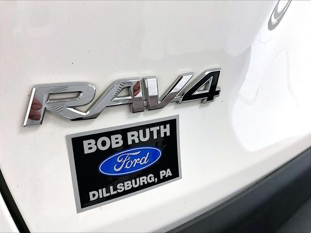 2021 Toyota RAV4 LE White at Sutliff Volkswagen