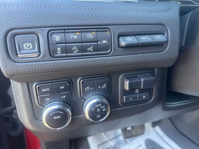 2024 GMC Yukon XL 4WD Denali