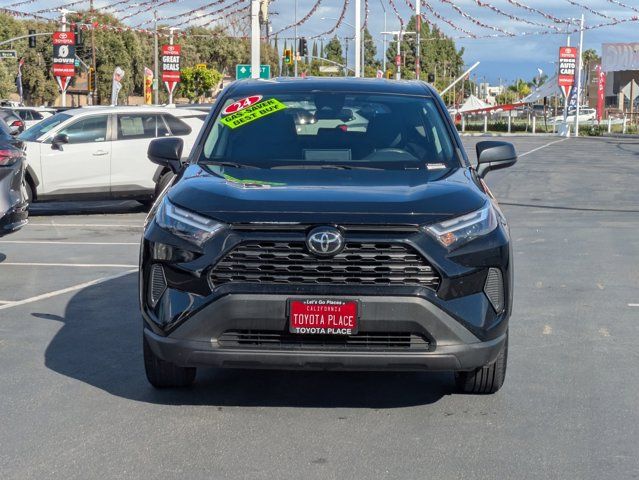 Used 2024 Toyota RAV4 LE with VIN 2T3F1RFV0RC444682 for sale in Kansas City