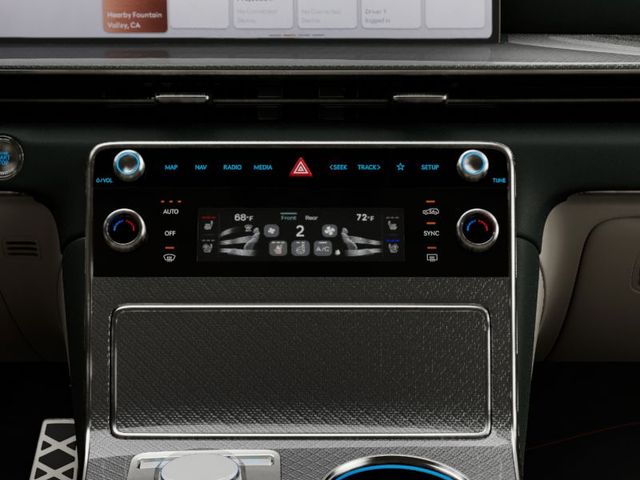 Thumbnail: 2025 Genesis GV80 - 15
