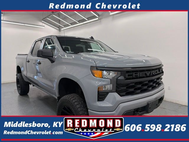 Slate Gray Metallic 2024 Chevrolet Silverado 1500 Custom Crew Cab 4WD Pickup Truck Four-Wheel Drive 8-Speed Automatic