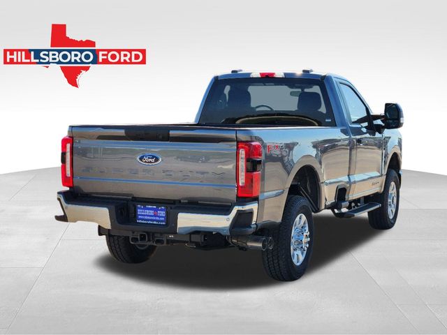 2023 Ford F-350SD XLT 4