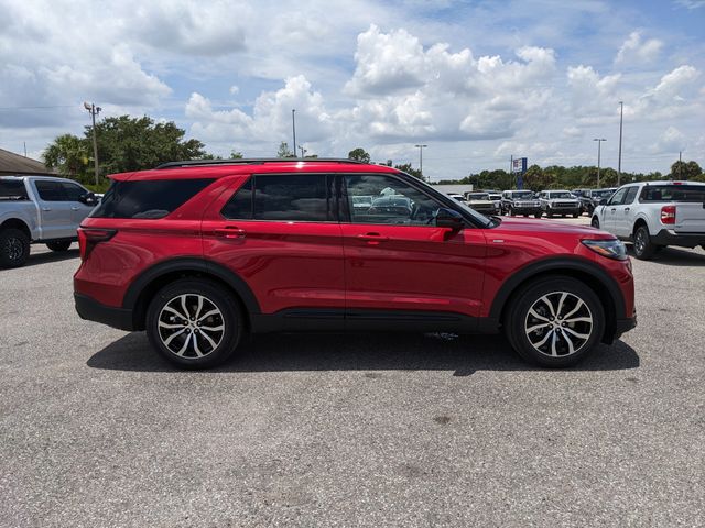 2026 Rapid Red Metallic Tinted Clearcoat Ford Explorer ST-Line RWD SUV