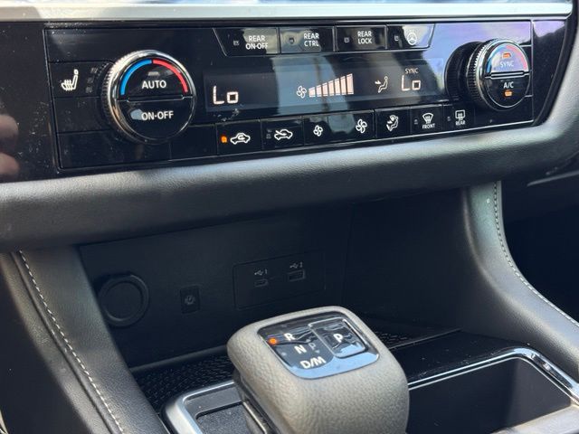 Used 2024 Nissan Pathfinder SUV