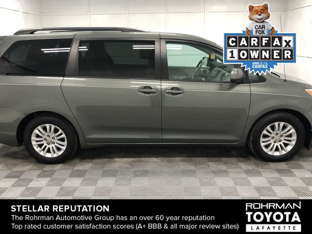 2011 Toyota Sienna XLE 7