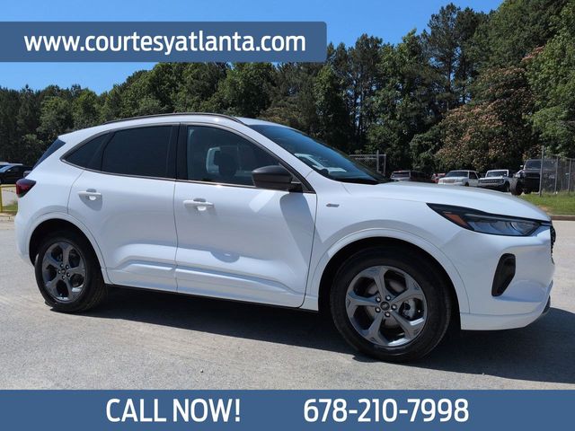 2023 Ford Escape Hybrid ST-Line FWD