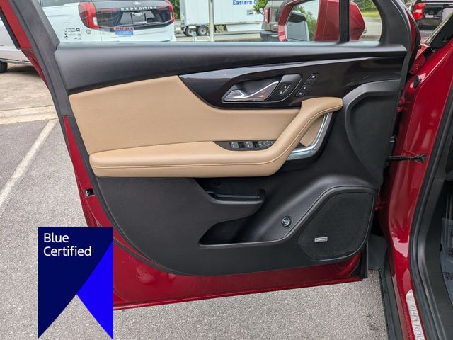 Used 2019 Red Chevrolet Premier image 11