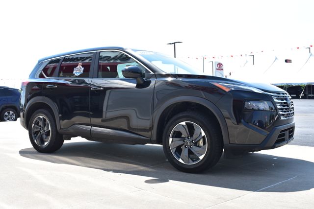Used 2024 Nissan Rogue SUV
