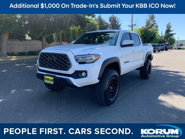 Super White 2021 Toyota Tacoma Pickup Truck Four-Wheel Drive 6-Speed Automatic
