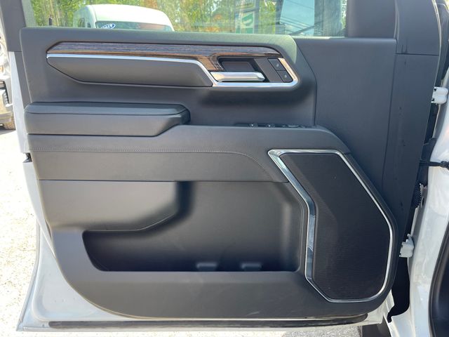 2024 GMC Sierra 2500HD SLE - Summit White exterior view 6