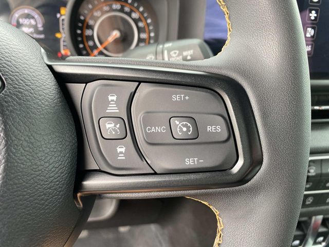 Used 2024 Jeep Wrangler SUV