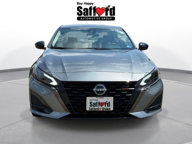 2023 Nissan Altima SR - Photo 8