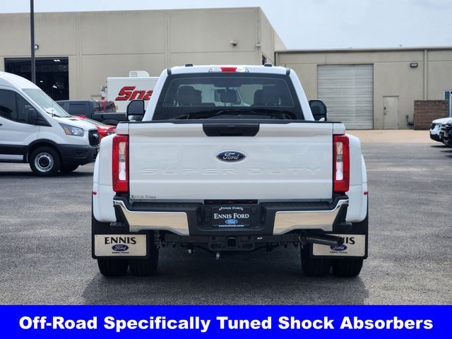 2025 Ford F-350SD XL photo