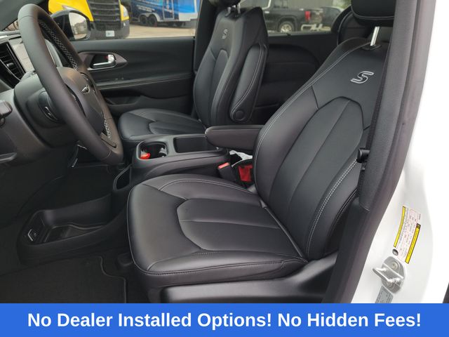 2026 Chrysler Pacifica Select White at Big Star Chrysler Jeep Dodge Ram 