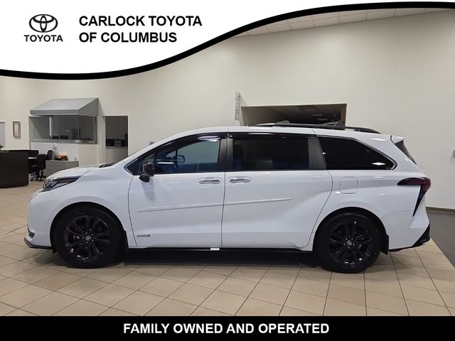 2021 Toyota Sienna XSE 7-Passenger FWD